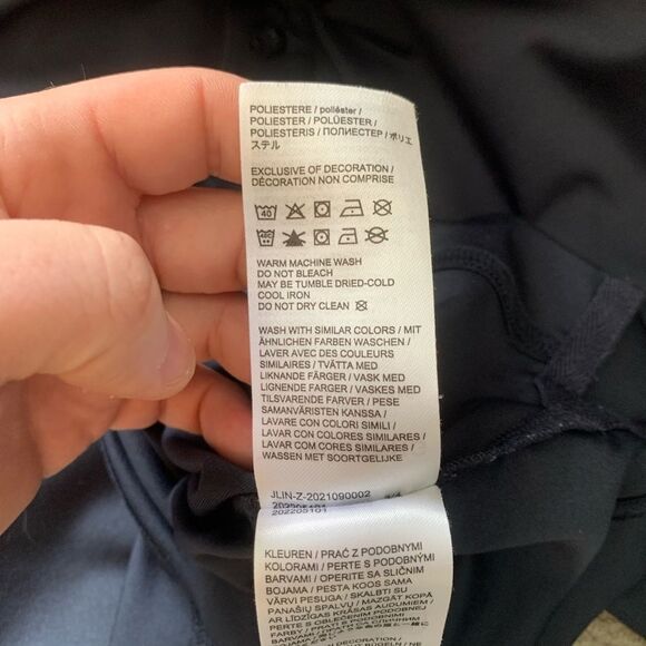 J.Lindeberg Men's navy Polo Shirt - Picture 7 of 7